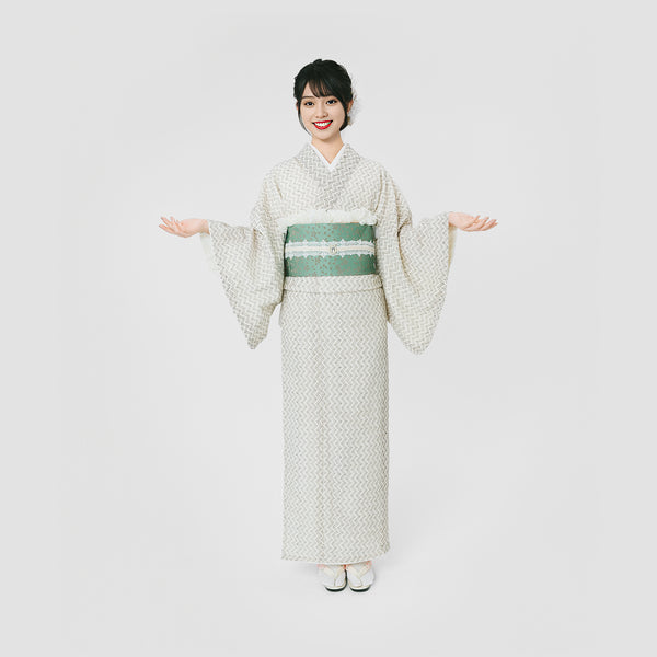 "Rakuraku Kimono" Retro Komon Rental